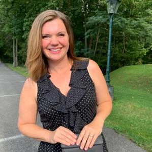 Meet your Posher, Renee